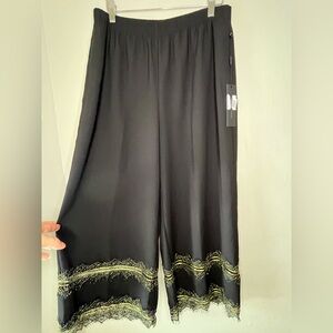 Donna Karan New York NWT Black Wide Leg Pants With Gold Trim Accents Size Small
